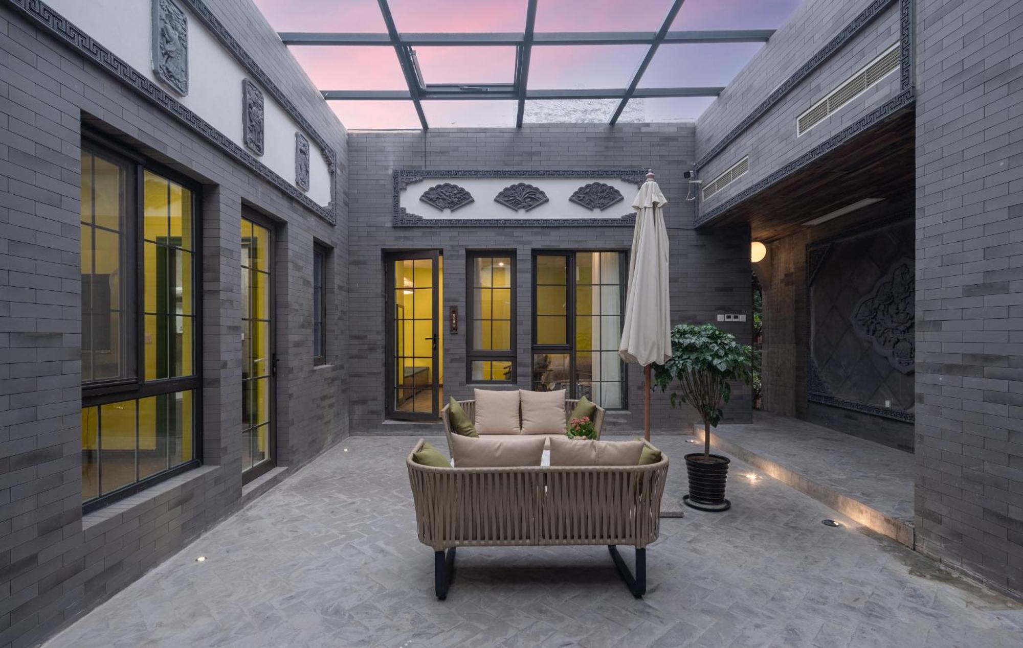 Hotel Cote Cour Deductive Beijing - Quadrangle Close To Tiananmen Square & Forbidden City & Nanluoguxiang, Walk To Wangfujing, English Speaking, Free Wifi, Free Laundry, Free Wonton & Noodles With Tour Ticket Service, Free Selfies With Ancient Costum Ngoại thất bức ảnh