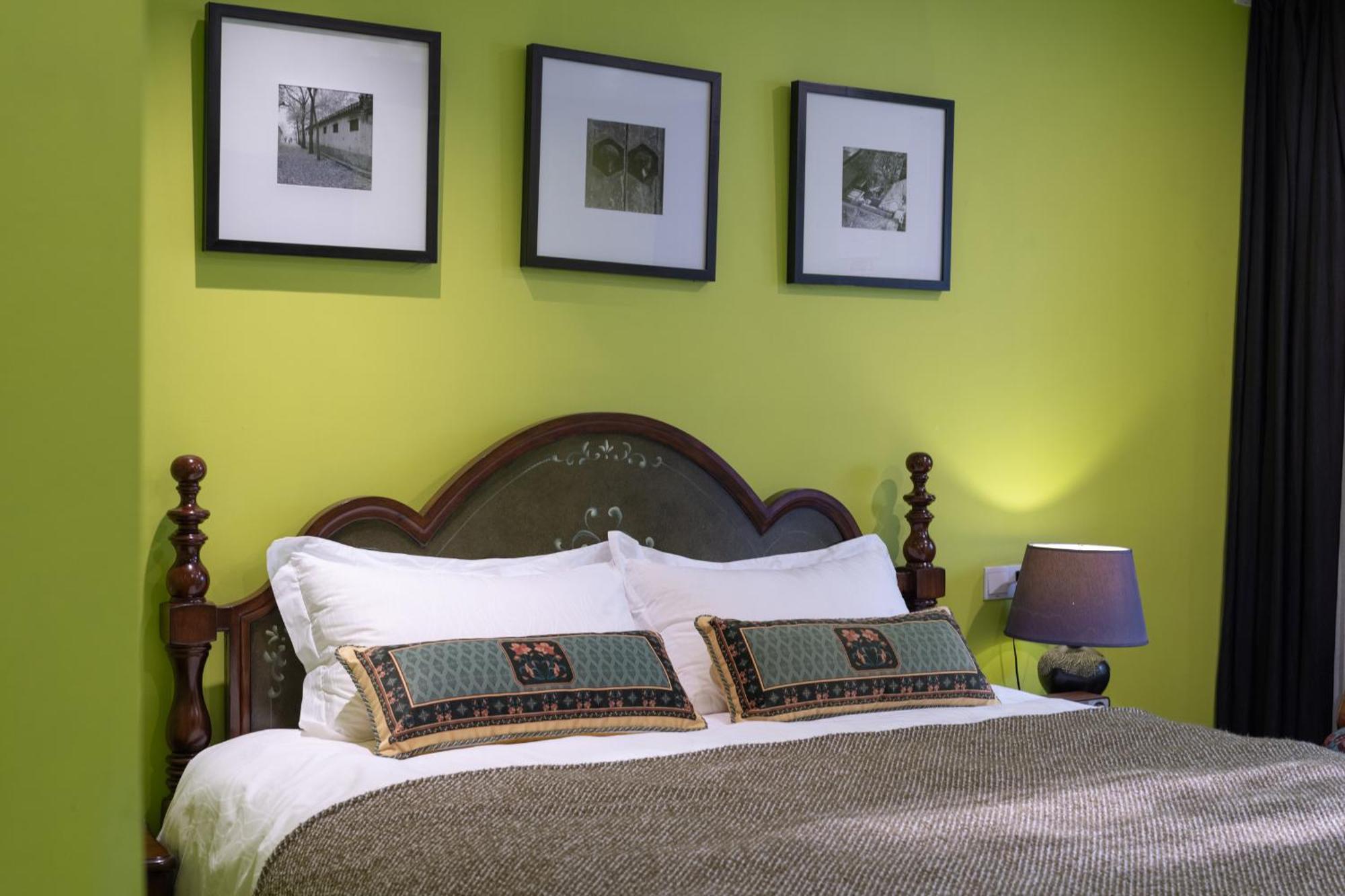 Hotel Cote Cour Deductive Beijing - Quadrangle Close To Tiananmen Square & Forbidden City & Nanluoguxiang, Walk To Wangfujing, English Speaking, Free Wifi, Free Laundry, Free Wonton & Noodles With Tour Ticket Service, Free Selfies With Ancient Costum Ngoại thất bức ảnh